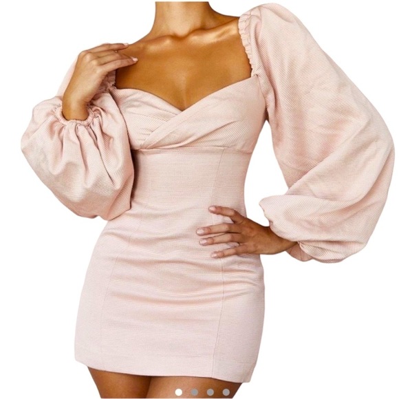 House of CB Dresses & Skirts - House Of CB Aliyah Demask Mini Dress NWT Balloon Sleeves Baby Pink Size Large